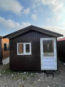 کانکس ۵×۳ اداری با کف چوب نراد روس و عایق پلی‌استایرن چگالی بالا